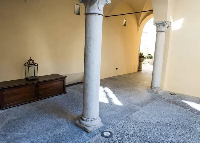 Guest house Lo - The House Of Travelers 3*