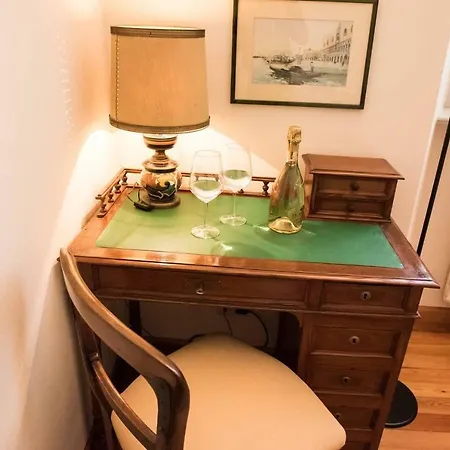 Guest house Lo - The House Of Travelers *